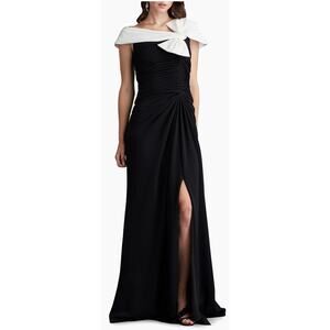 Tadashi Shoji Knotted Bow & Gathered Crepe gown black and white size medium NWT